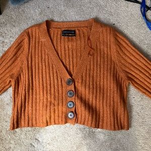 Urban outfitters sweater! In perfect condition. Originally paid $25!